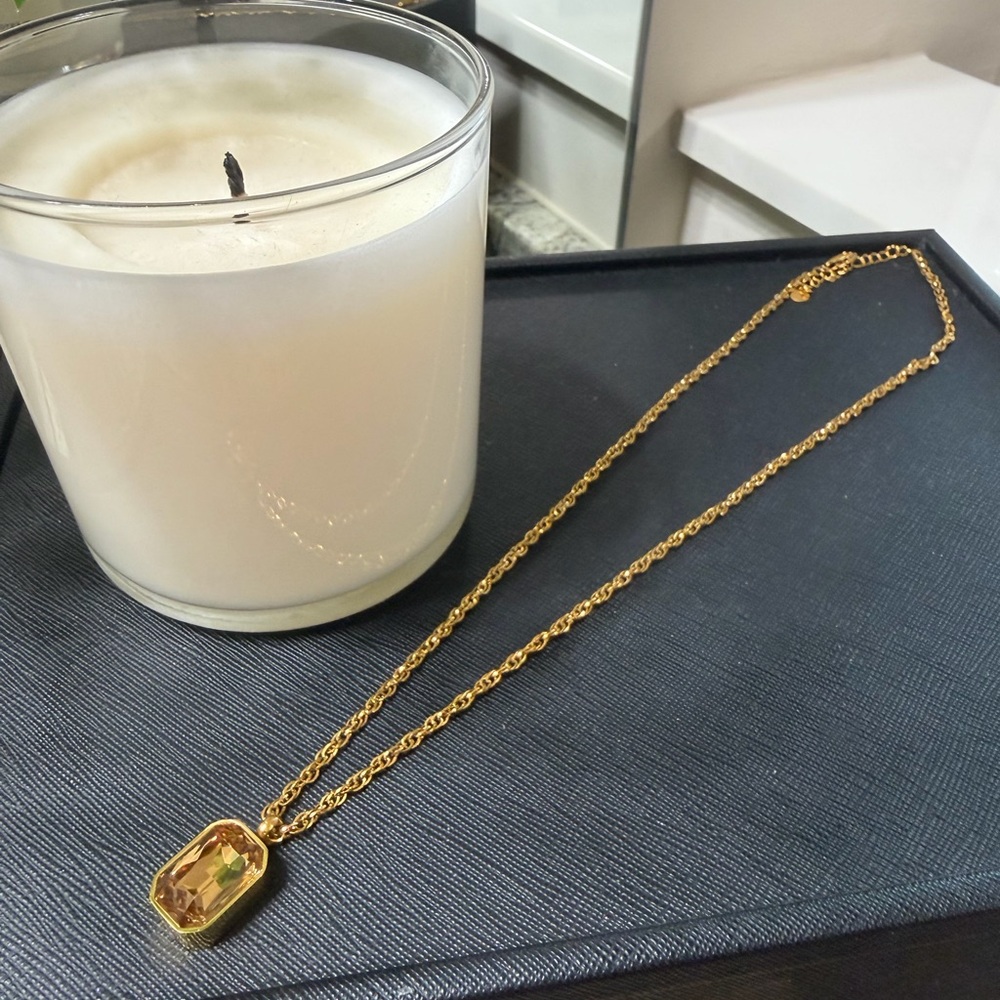 Gold Necklace with Yellow Gemstone